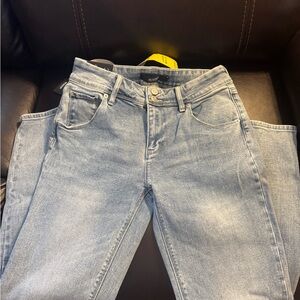 Women’s Hudson denim  size 6/28  inseam 29”